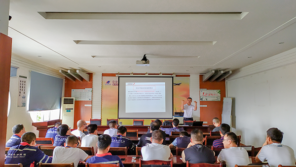 1567496161129547.png 機務維修部 趙建軍.png